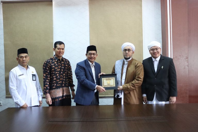 UIN Sultan Aji Muhammad Idris Samarinda Jalin Kerja Sama dengan Ma’had Darul Hadis Tarim Yaman, Upaya Wujudkan Generasi Islami yang Unggul